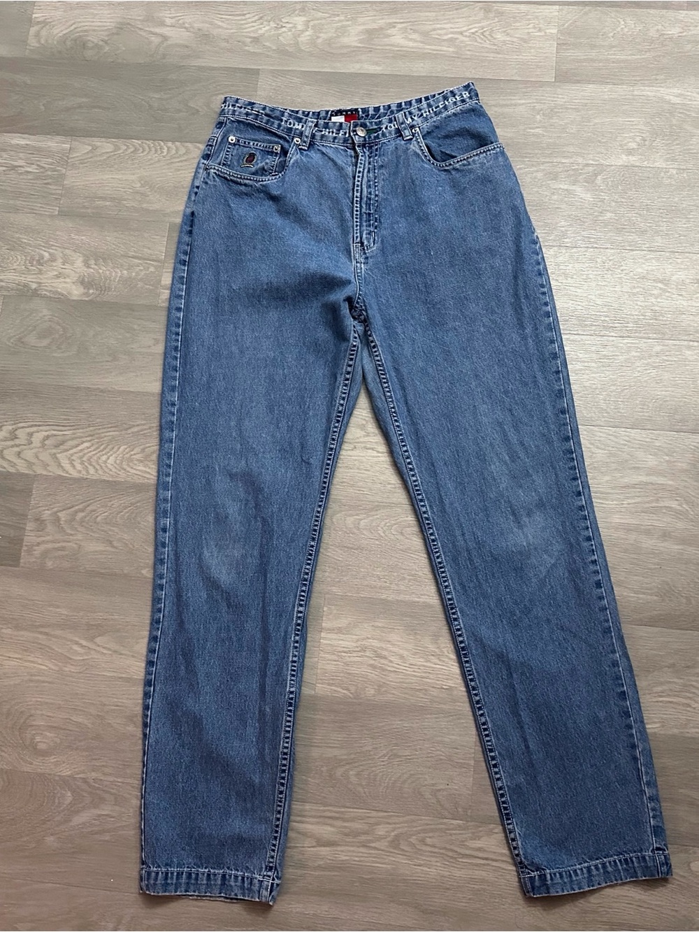 90s Vintage Tommy Hilfiger High-Rise Relaxed Fit Straight Jeans grunge cleangirl